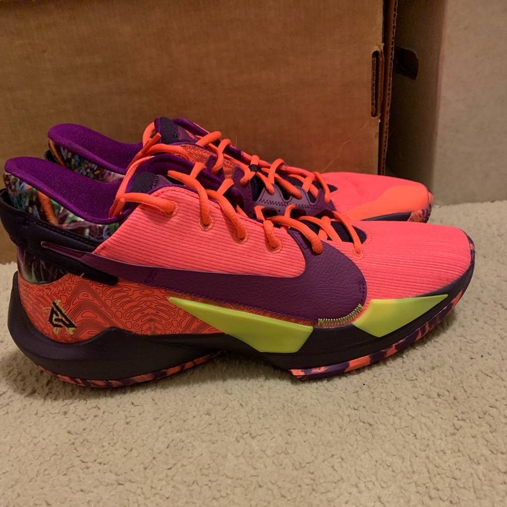 Zoom freak 2